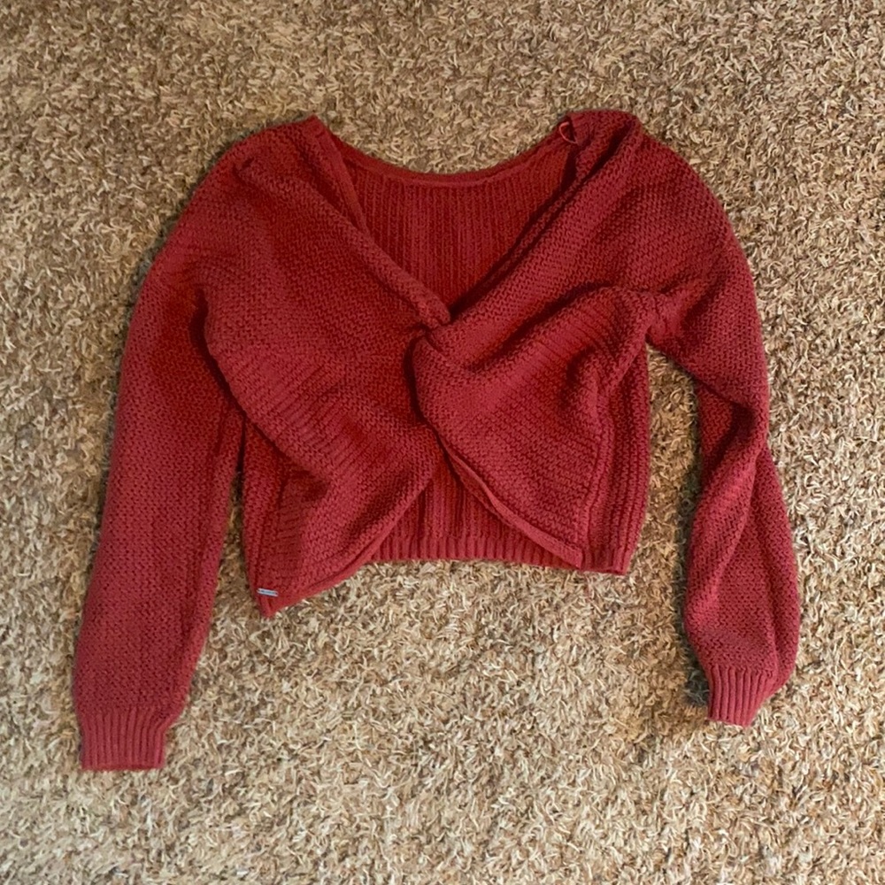 Hollister reversible knot sweater